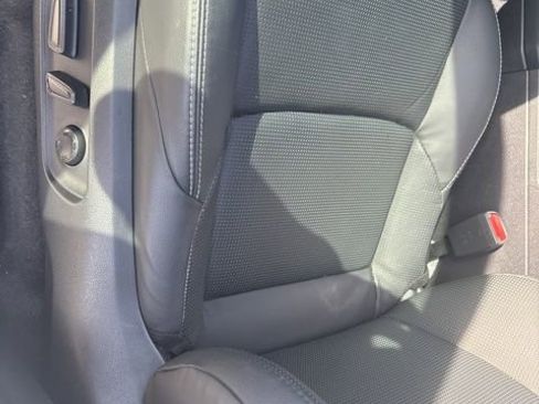 Used 2025 Toyota 4Runner Limited AWD/4WD image 14