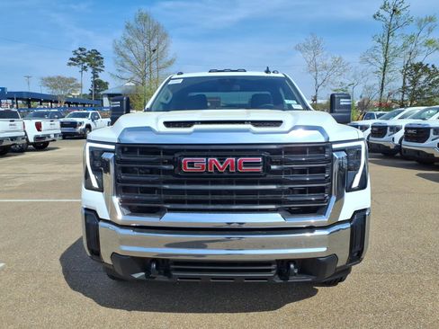 New 2026 GMC Sierra 2500 Pro w/ Convenience Package image 2