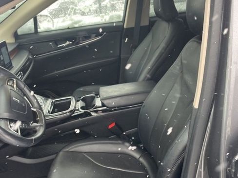 Used 2022 Lincoln Nautilus Reserve image 7