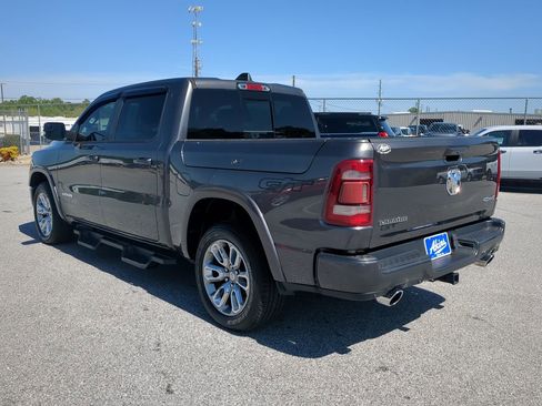 Certified 2022 RAM 1500 Laramie image 5