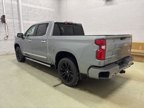 New 2026 Chevrolet Silverado 1500 High Country AWD/4WD image 7