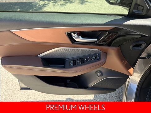 Used 2023 Acura MDX FWD w/ Technology Package image 19