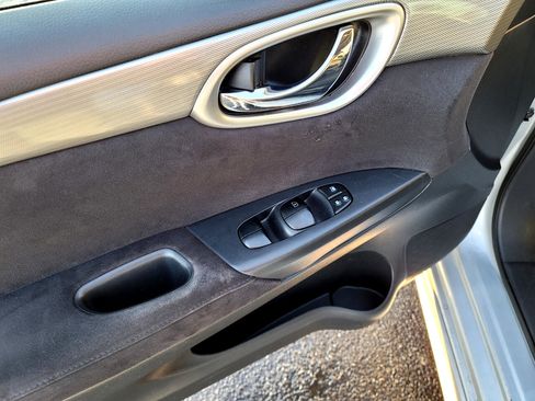 Used 2014 Nissan Sentra SR image 23