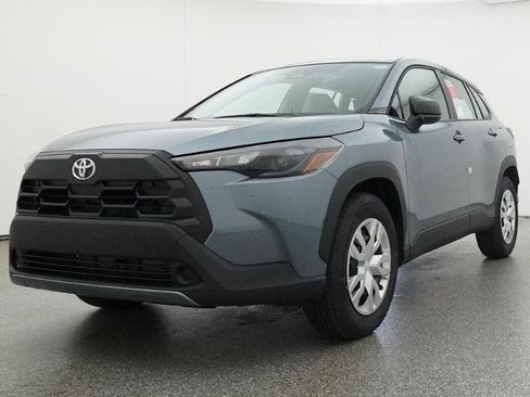 New 2026 Toyota Corolla Cross L FWD image 5