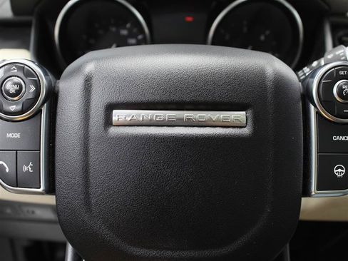 Used 2017 Land Rover Range Rover Sport HSE AWD/4WD image 13