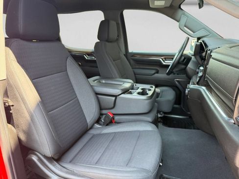 Used 2023 Chevrolet Silverado 1500 LT AWD/4WD image 15