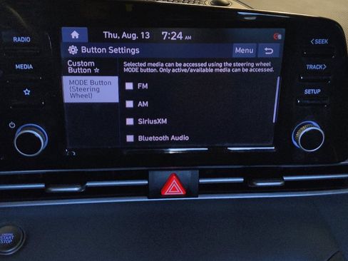 Used 2021 Hyundai Elantra SEL w/ Convenience + Premium Package FWD image 25