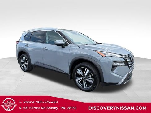 Certified 2024 Nissan Rogue SL w/ SL Premium Package AWD/4WD image 4