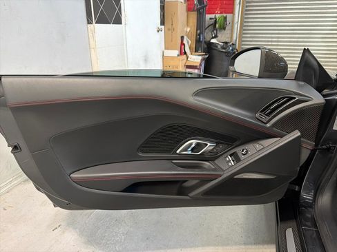 Used 2017 Audi R8 V10 plus image 13