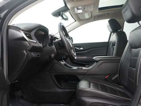 Used 2020 GMC Acadia Denali w/ Denali Ultimate Package image 26