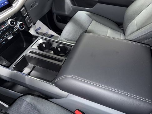 New 2026 Ford F150 XLT w/ XLT Chrome Appearance Package image 18