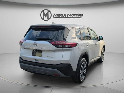 Used 2023 Nissan Rogue SV AWD/4WD image 7
