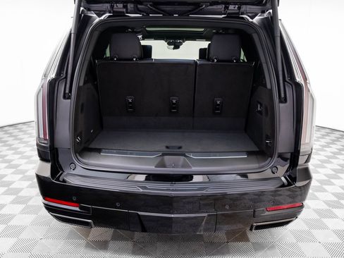 New 2026 Cadillac Escalade Sport w/ LPO, ONYX Package image 34