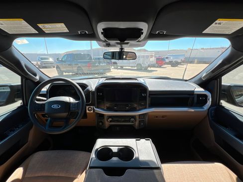 Used 2023 Ford F150 XLT image 9