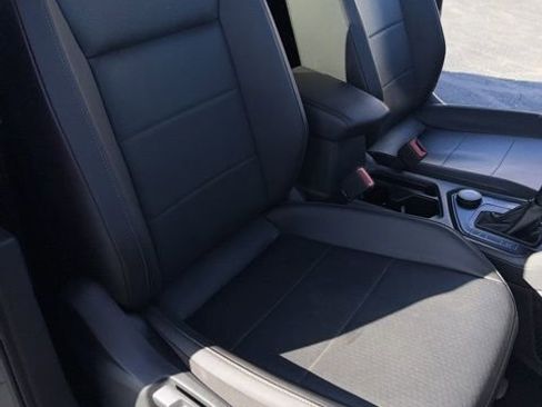 Used 2020 Volkswagen Tiguan SEL image 25