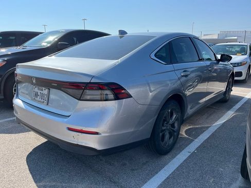 Used 2024 Honda Accord EX image 3