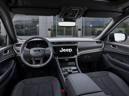 New 2026 Jeep Grand Cherokee L 4WD image 40