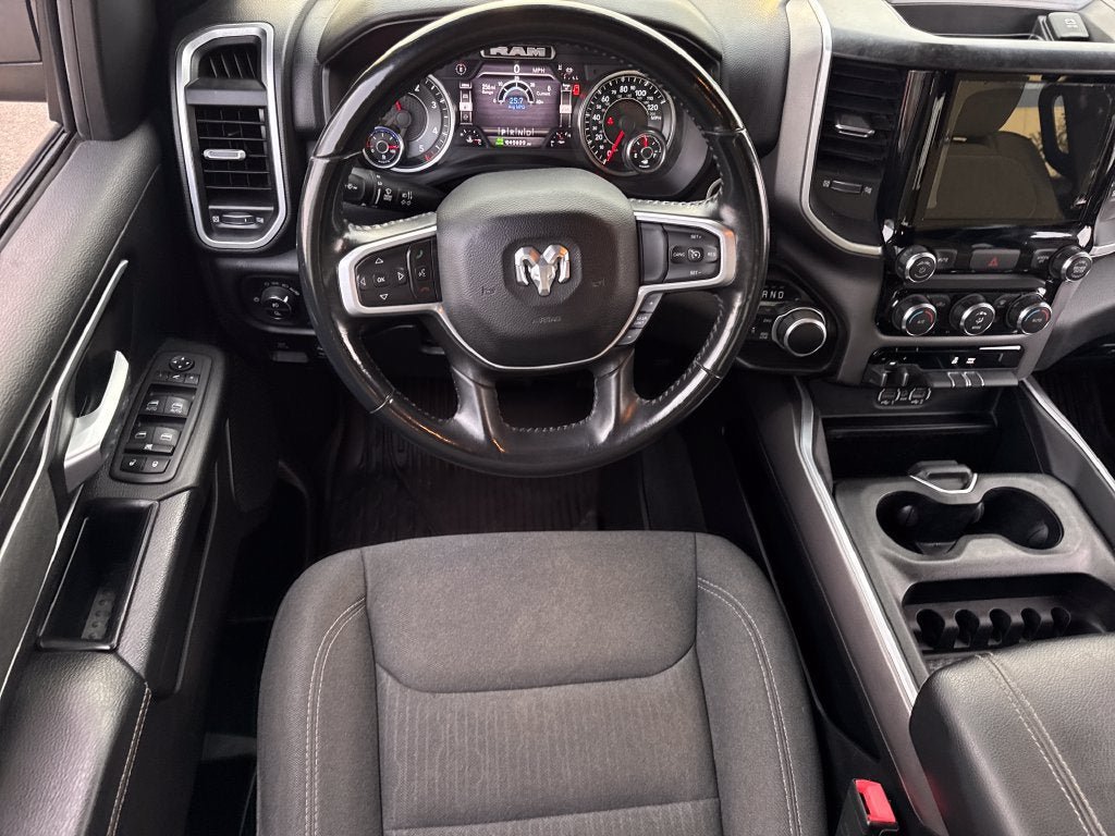 Used 2022 RAM 1500 Big Horn AWD/4WD image 15