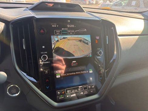 Used 2025 Subaru Ascent Bronze Edition w/ Popular Package #2 image 28