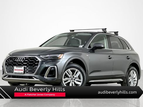 Used 2023 Audi Q5 2.0T Premium w/ Convenience Package image 1