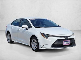 Used 2024 Toyota Corolla LE FWD video 3