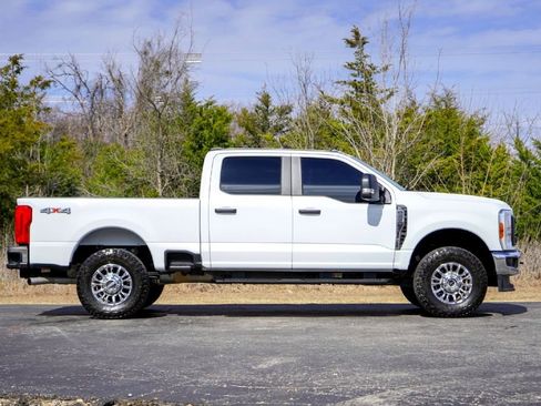 Used 2024 Ford F250 XL w/ Snow Plow Prep Package image 4