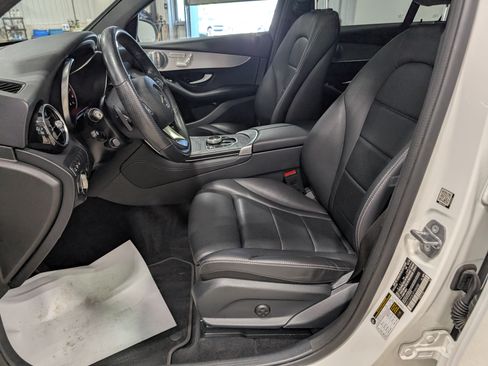 Used 2019 Mercedes-Benz GLC 300 4MATIC Coupe image 14