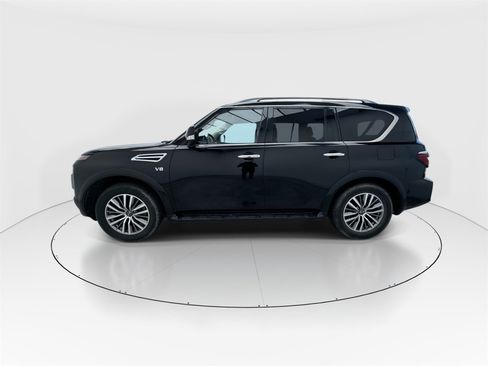 Used 2021 Nissan Armada SL w/ Captain's Chairs Package image 5