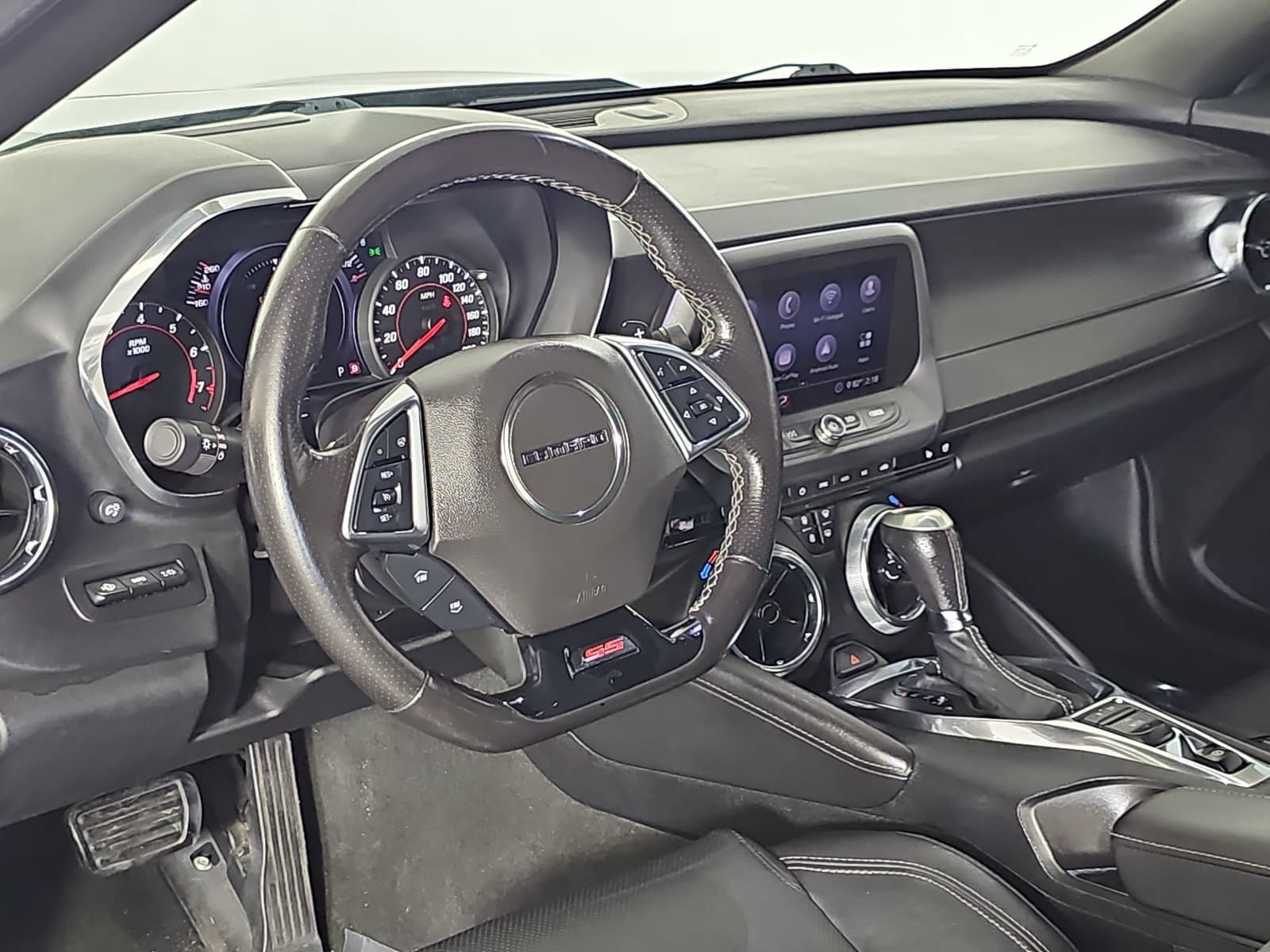 Used 2020 Chevrolet Camaro SS RWD image 14