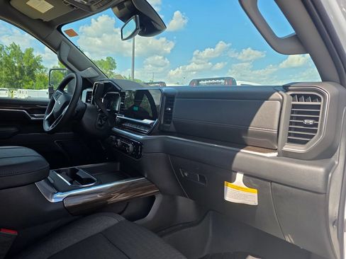 New 2026 Chevrolet Silverado 3500 LT w/ Convenience Package AWD/4WD image 24