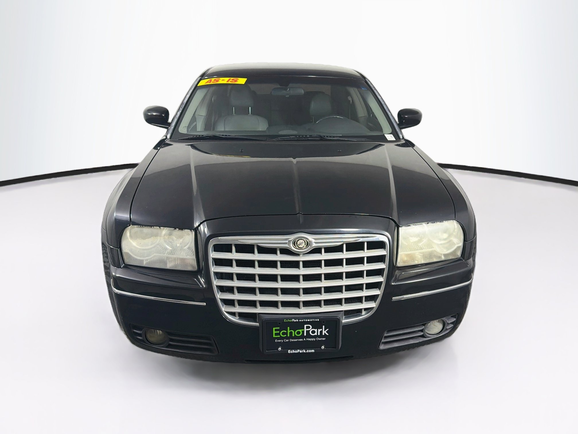 Used 2007 Chrysler 300 Touring RWD image 2