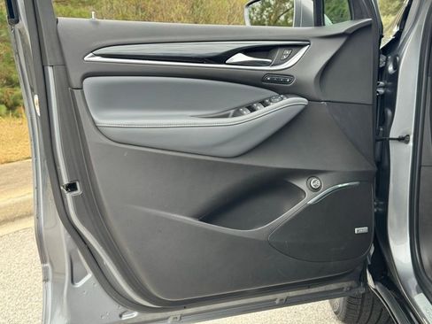 Used 2019 Buick Enclave Premium w/ Experience Buick Package image 21