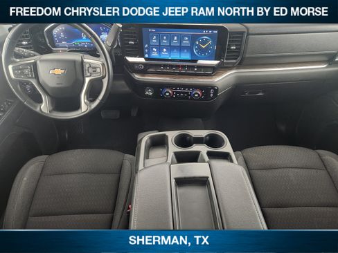 Used 2023 Chevrolet Silverado 1500 LT w/ Protection Package AWD/4WD image 17