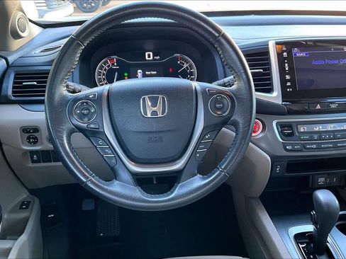 Used 2017 Honda Pilot EX-L image 5