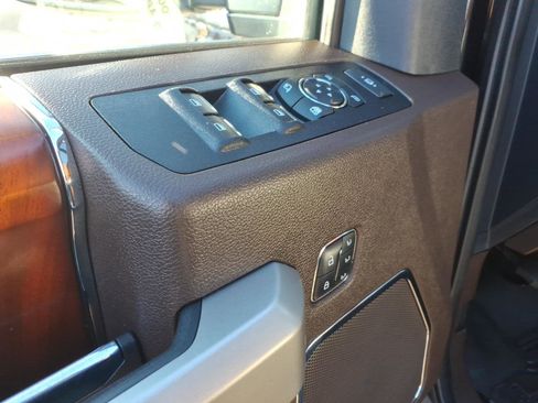 Used 2022 Ford F250 King Ranch w/ King Ranch Ultimate Package image 14