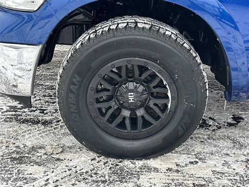 Used 2017 RAM 1500 Outdoorsman image 6