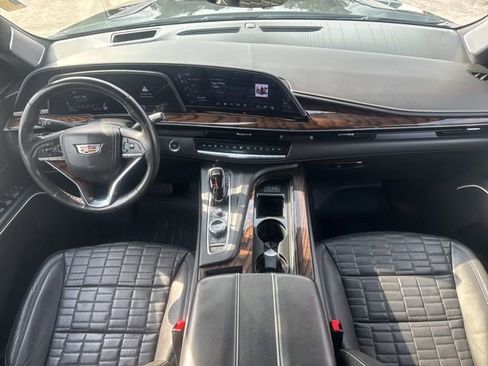 Used 2022 Cadillac Escalade Premium Luxury Platinum image 35