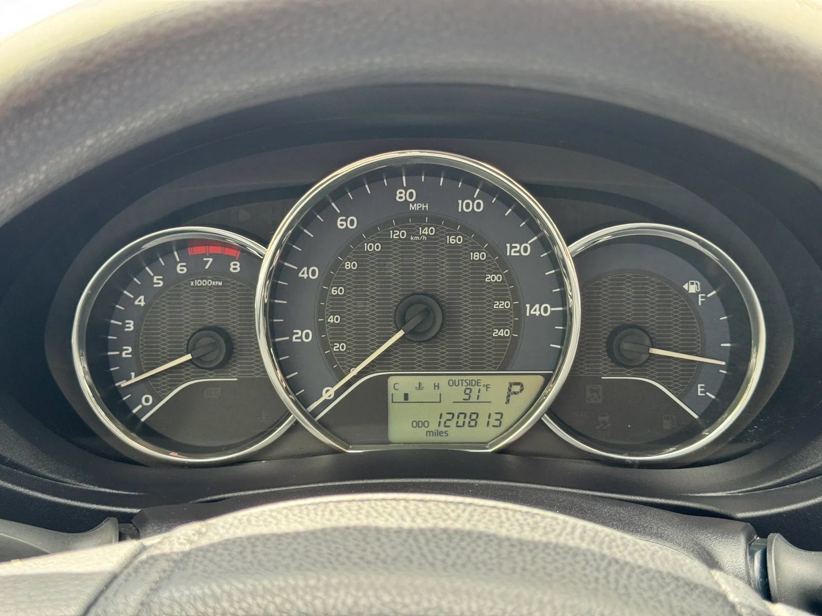 Used 2015 Toyota Corolla LE FWD image 18