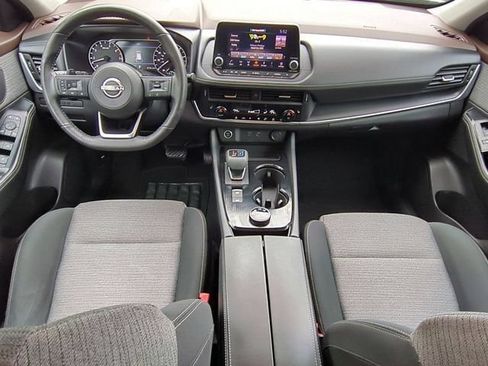 Used 2022 Nissan Rogue S AWD/4WD image 24