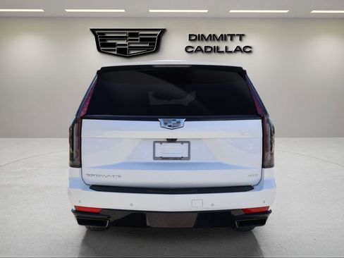Certified 2024 Cadillac Escalade Sport Platinum image 4