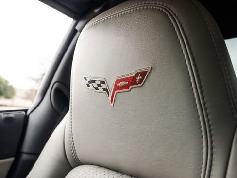 Used 2011 Chevrolet Corvette Grand Sport w/ Preferred Equipment Group image 20