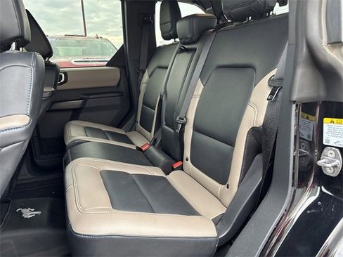 Used 2024 Ford Bronco Wildtrak image 13