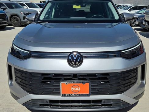 Certified 2026 Volkswagen Tiguan S FWD image 4
