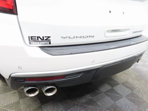 Used 2024 GMC Yukon Denali image 46