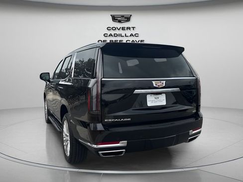Used 2025 Cadillac Escalade Premium Luxury image 7