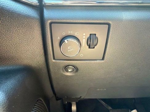 Used 2015 Jeep Grand Cherokee Limited AWD/4WD image 31