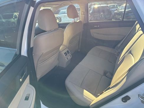 Used 2019 Subaru Outback 2.5i Limited image 14