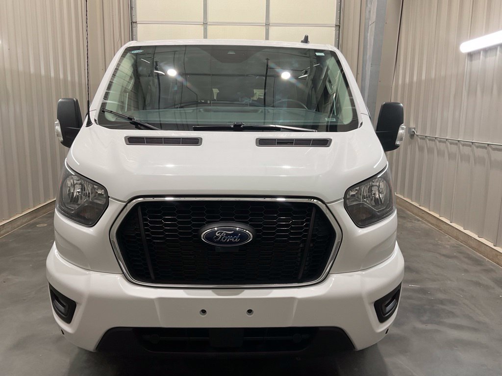 Used 2025 Ford Transit 350 XLT RWD image 5