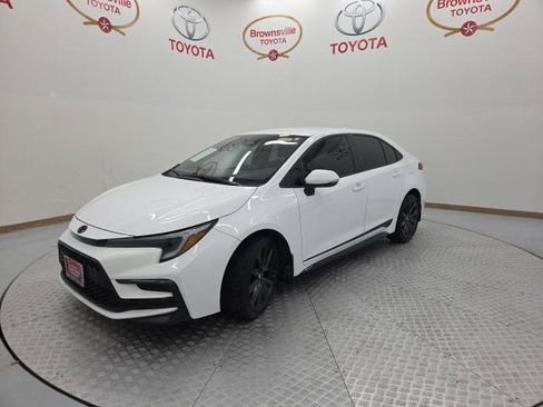 Certified 2023 Toyota Corolla SE FWD image 2