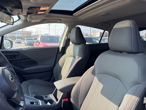 Used 2024 Subaru Crosstrek 2.0i Premium image 5